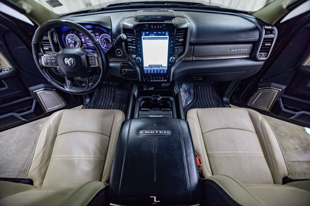 2019 Ram 3500 4x4 Crew Cab Limited Dually Diesel Leather Roof Nav Red Deer AB