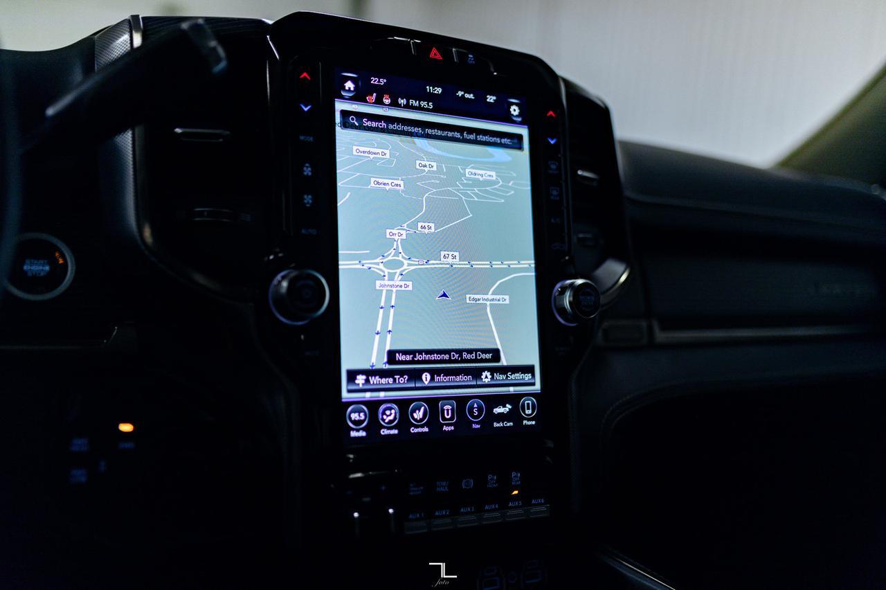 2019 Ram 3500 4x4 Crew Cab Limited Dually Diesel Leather Roof Nav Red Deer AB