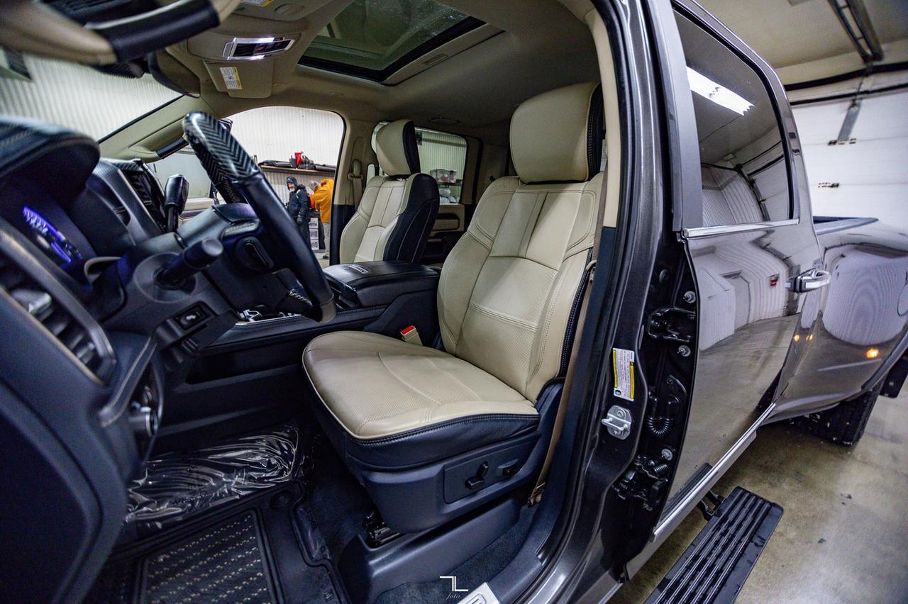 2019 Ram 3500 4x4 Crew Cab Limited Dually Diesel Leather Roof Nav Red Deer AB