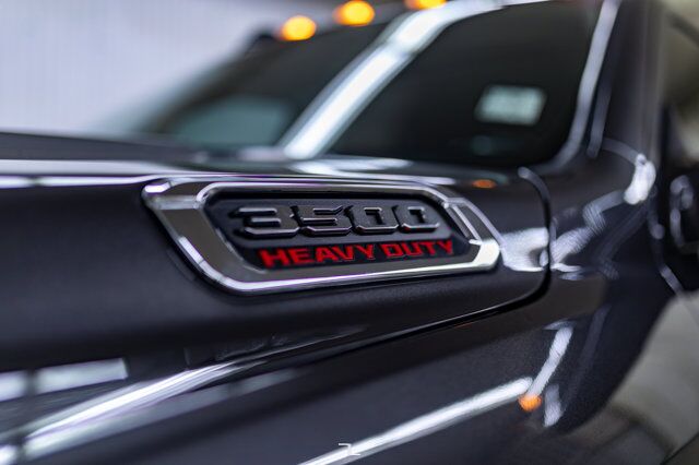 2019 Ram 3500 4x4 Crew Cab Limited Dually Diesel Leather Roof Nav Red Deer AB