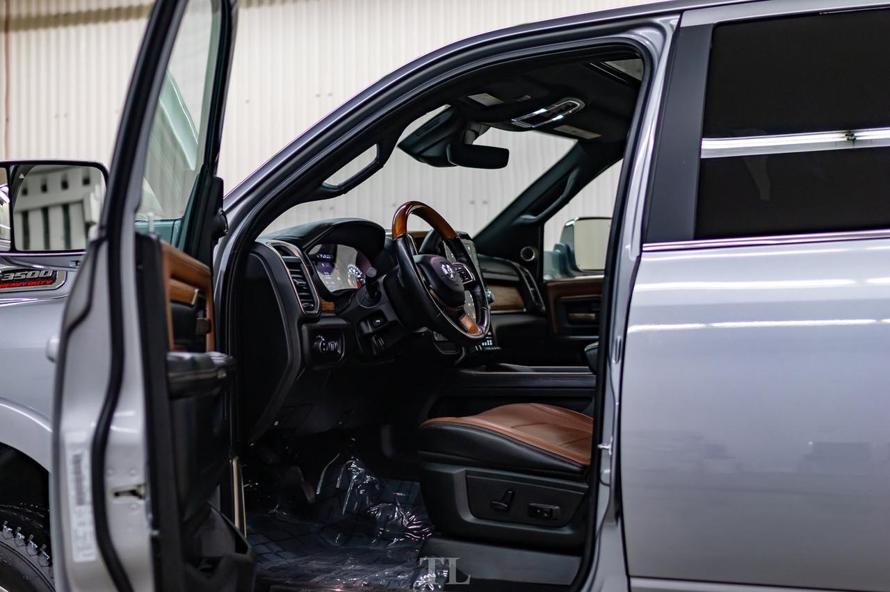 2019 Ram 3500 4x4 Crew Cab Longhorn Diesel AISIN  Leather Roof Nav Red Deer AB