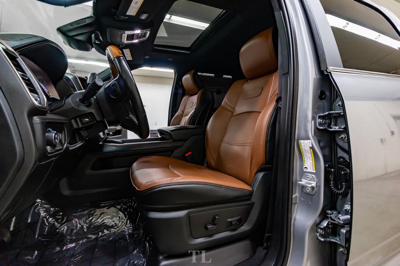 2019 Ram 3500 4x4 Crew Cab Longhorn Diesel AISIN  Leather Roof Nav Red Deer AB