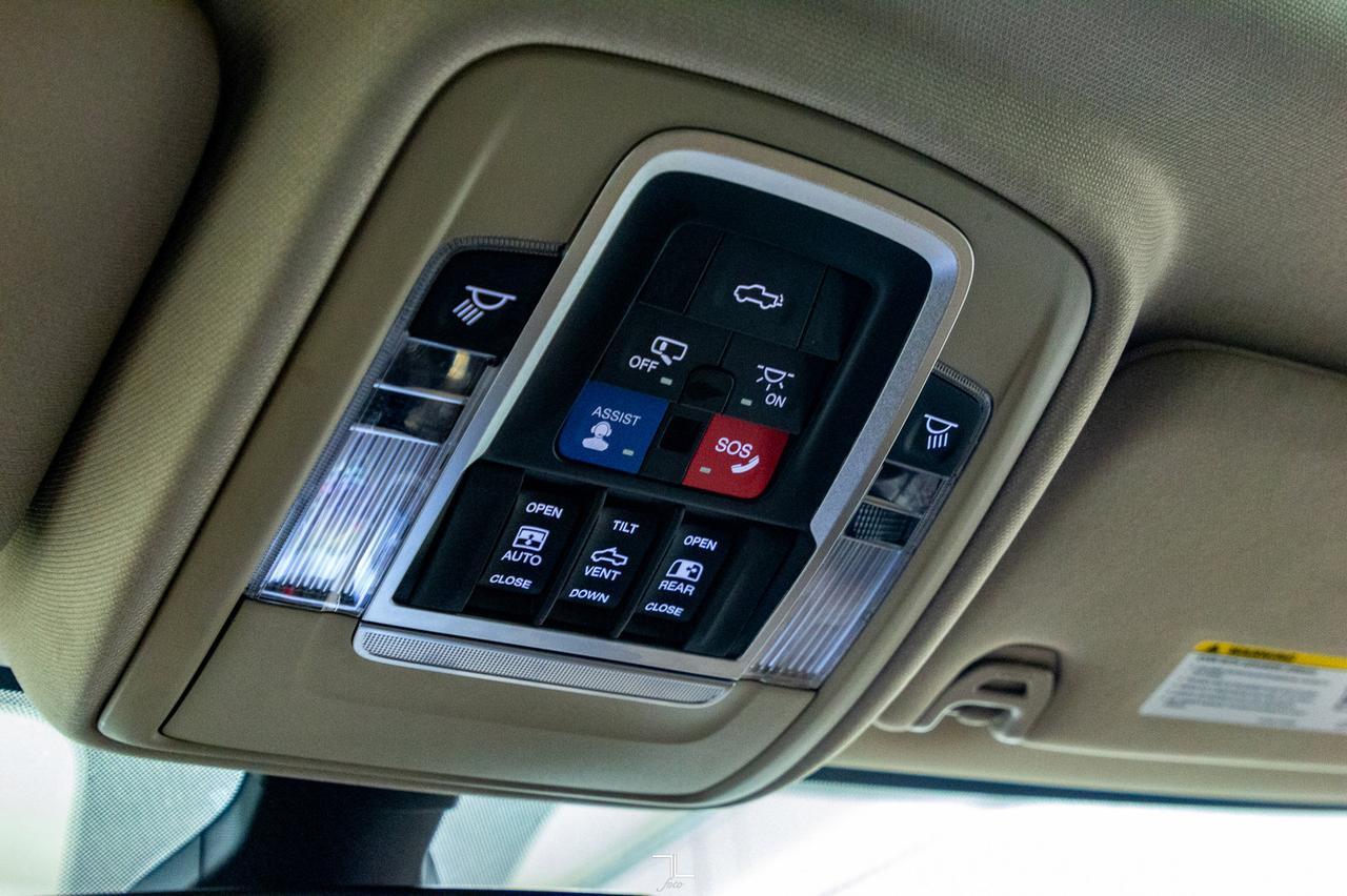 2019 Ram 3500 4x4 Crew Cab Longhorn Leather Roof Nav Diesel Red Deer AB