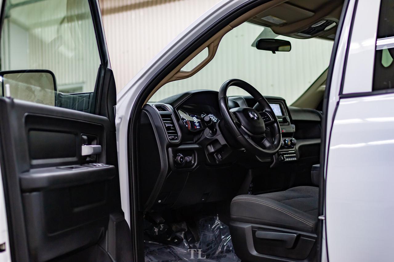 2019 Ram 3500 4x4 Crew Cab Tradesman Diesel AISIN BCam Red Deer AB