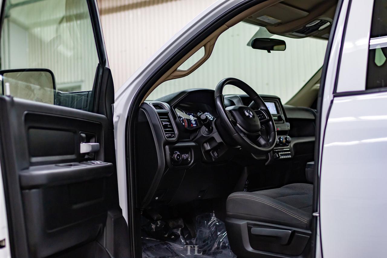 2019 Ram 3500 4x4 Crew Cab Tradesman Diesel AISIN BCam Red Deer AB