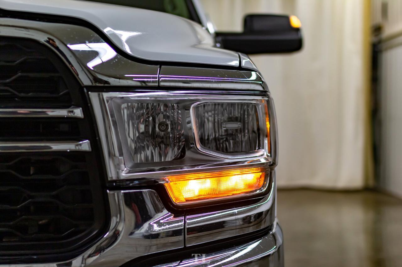 2019 Ram 3500 4x4 Crew Cab Tradesman Diesel AISIN BCam Red Deer AB