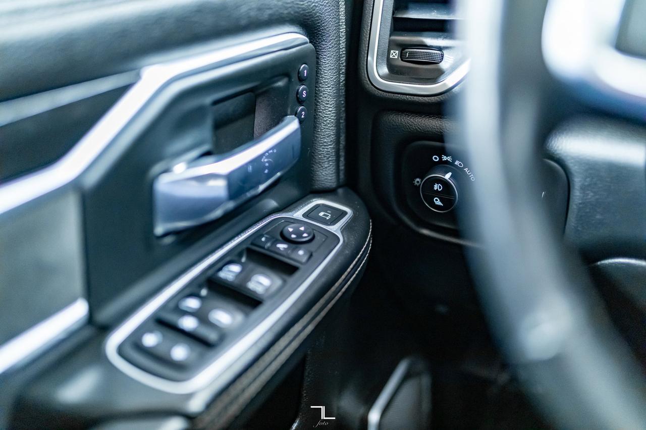 2019 Ram 3500 4x4 Mega Cab Laramie Diesel Leather Roof Nav Red Deer AB