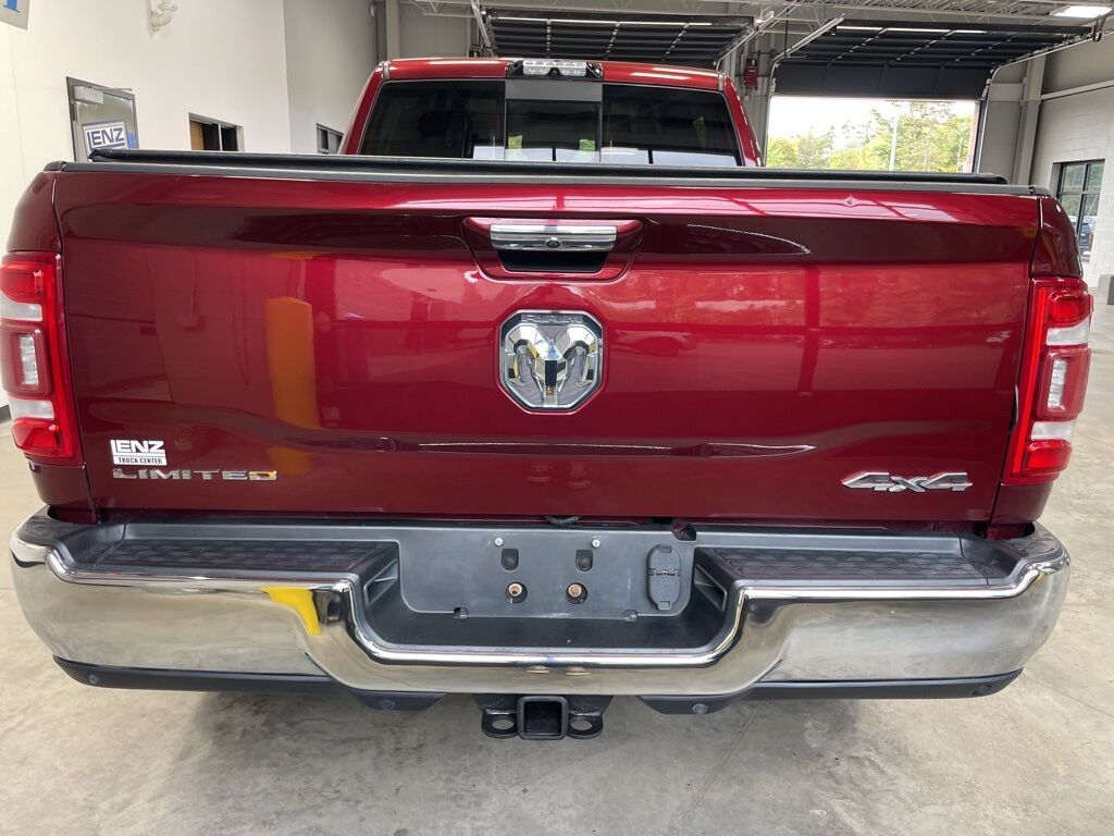 2019 Ram 3500 4x4 Mega Cab Limited SRW Minocqua WI