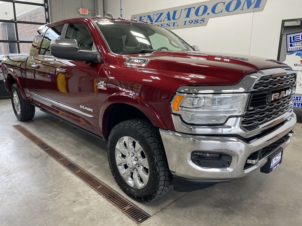 2019 Ram 3500 4x4 Mega Cab Limited SRW Minocqua WI