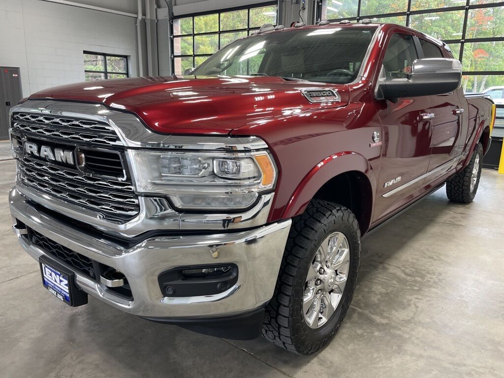 2019 Ram 3500 4x4 Mega Cab Limited SRW Minocqua WI
