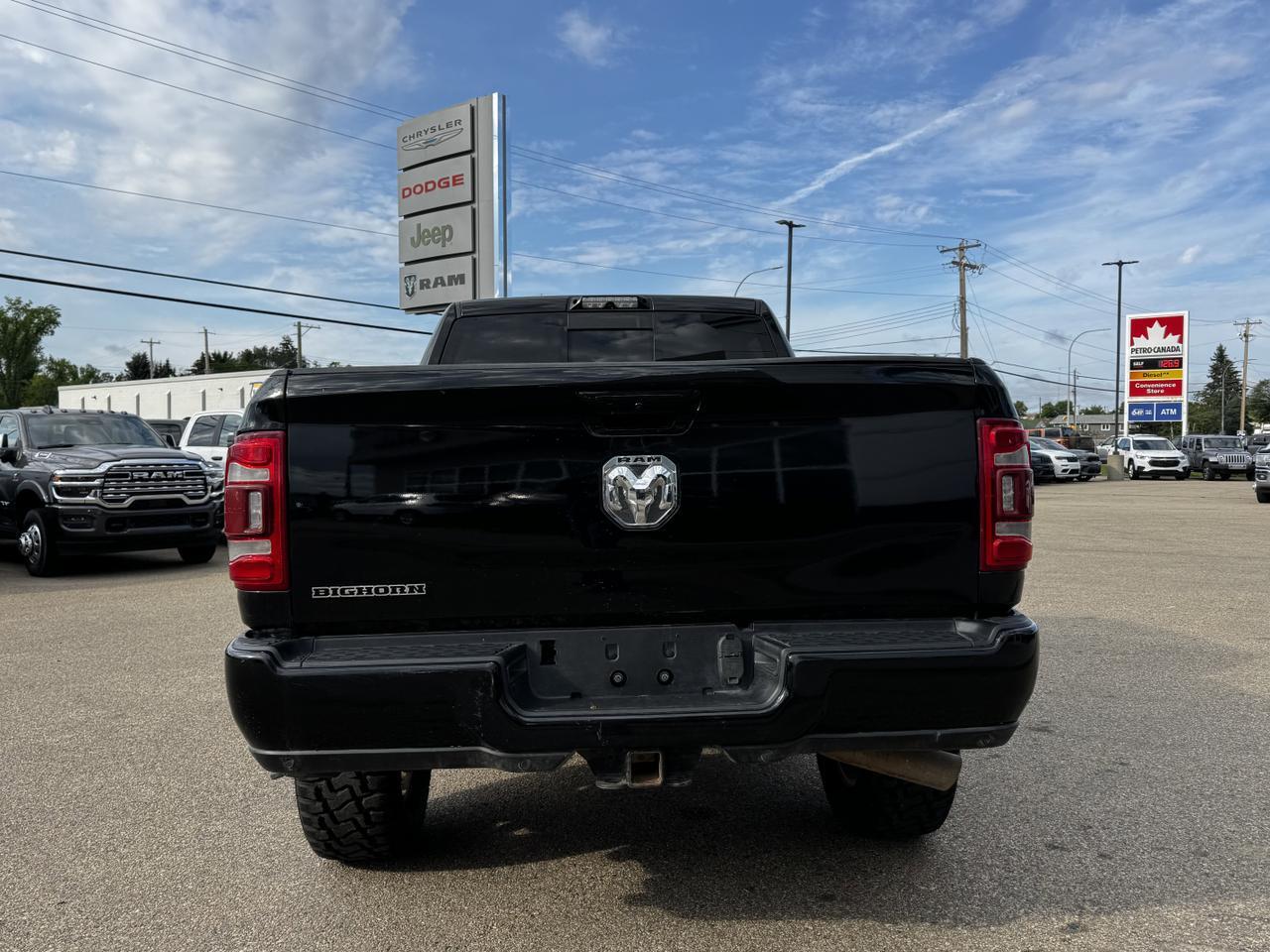 2019 Ram 3500 Big Horn Crew Cab 4x4 | Low KMs | Cummins Diesel | Heated Seats | Towing Prep | Backup Camera Redwater AB