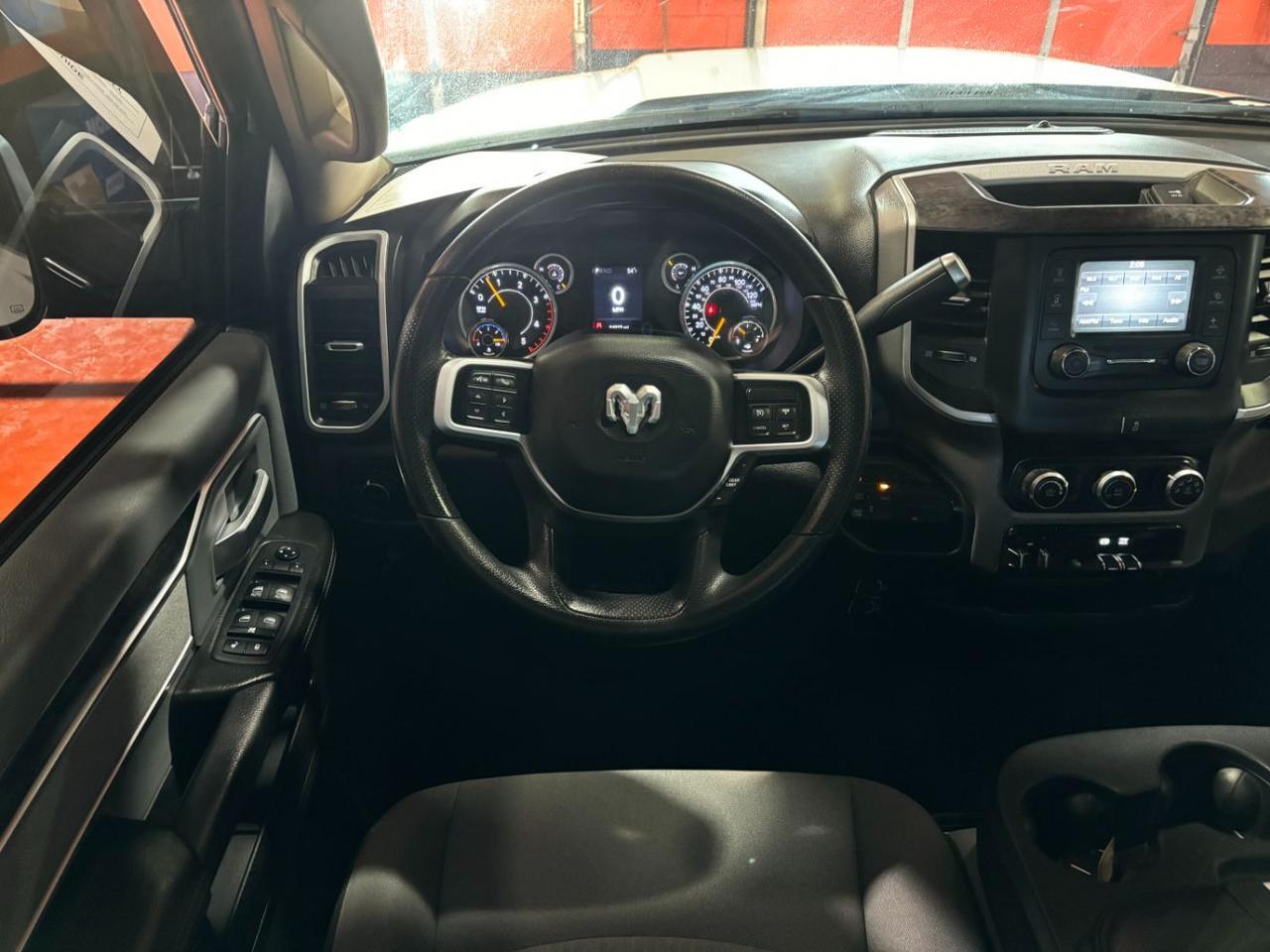 2019 Ram 3500 Big Horn Crew Cab 4x4 8&apos; Box Franklin OH