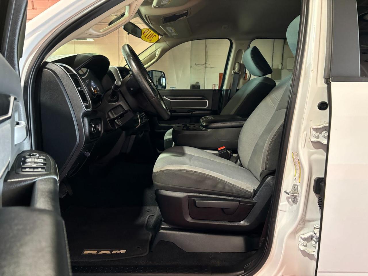 2019 Ram 3500 Big Horn Crew Cab 4x4 8&apos; Box Franklin OH