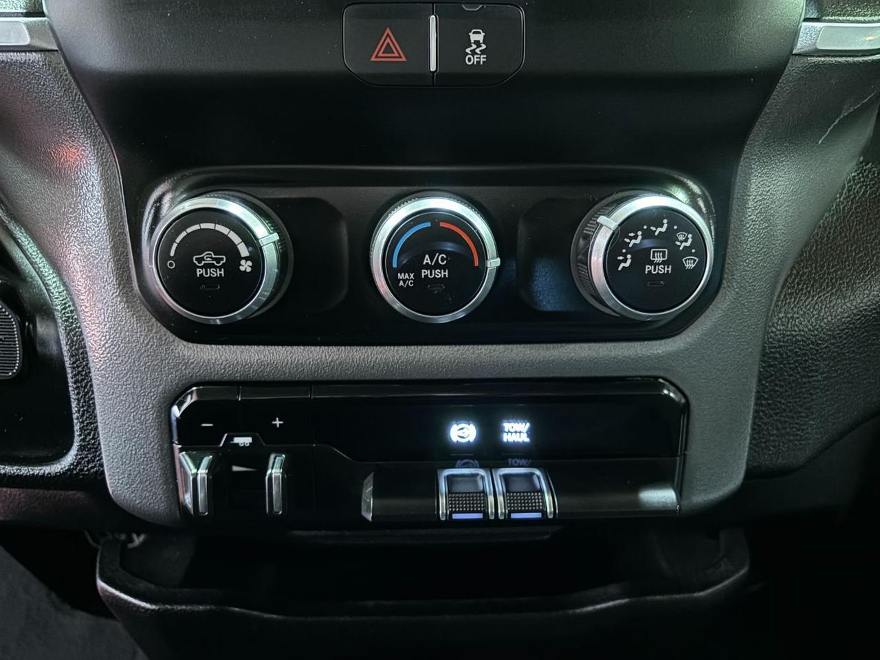 2019 Ram 3500 Big Horn Crew Cab 4x4 8&apos; Box Franklin OH