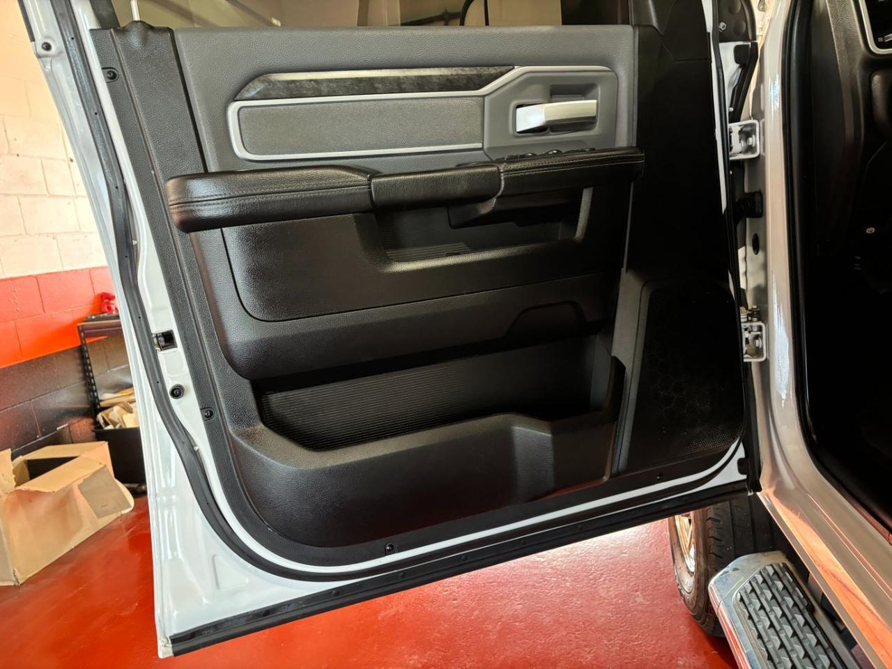 2019 Ram 3500 Big Horn Crew Cab 4x4 8&apos; Box Franklin OH