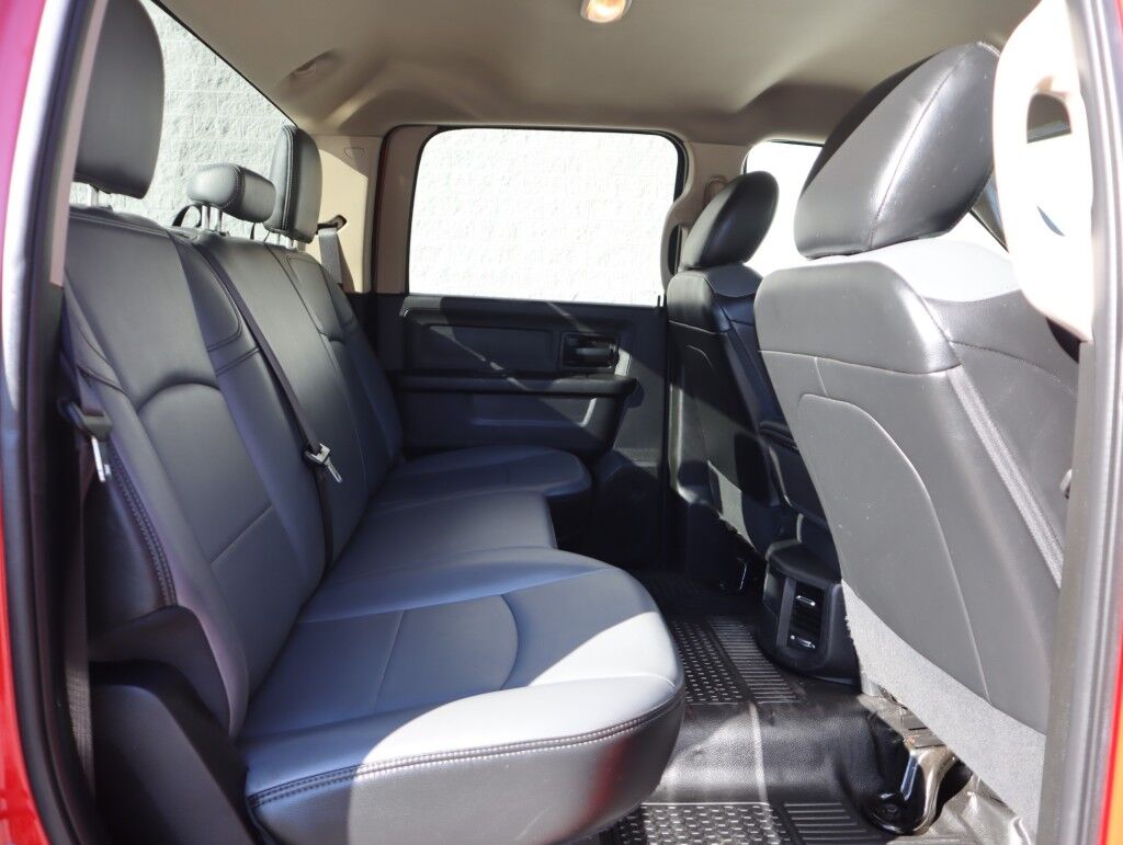 2019 Ram 3500 Chassis Cab Tradesman Crew Cab 4WD 6.7L Cummins Diesel Maumee OH
