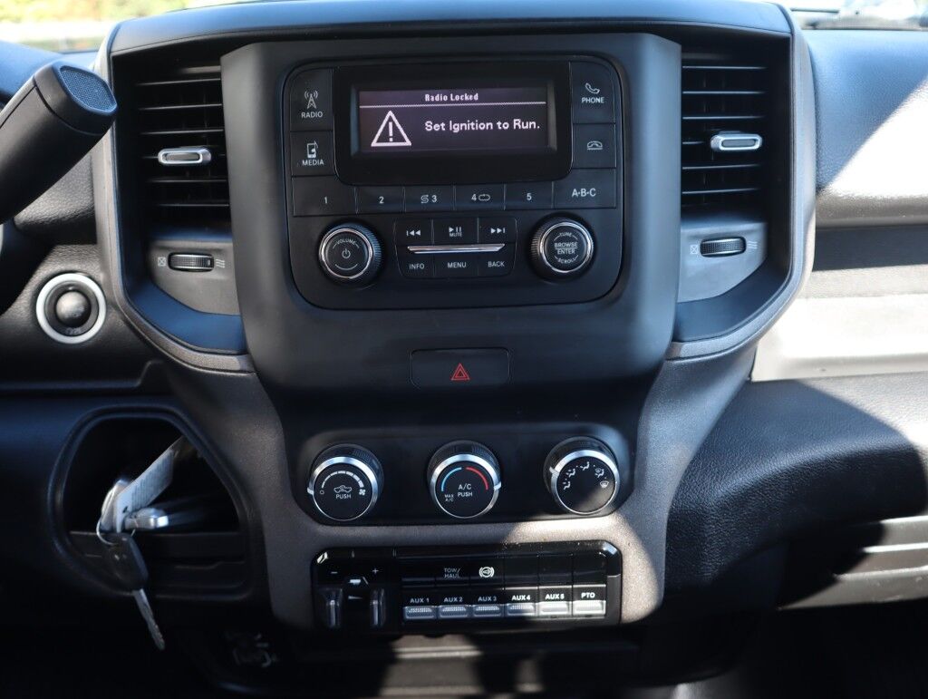 2019 Ram 3500 Chassis Cab Tradesman Crew Cab 4WD 6.7L Cummins Diesel Maumee OH