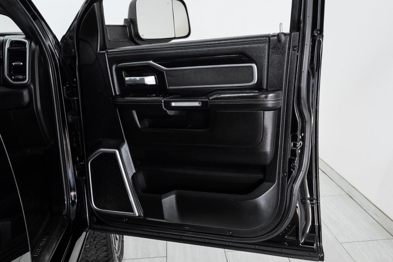 2019 Ram 3500 LARAMIE CREW CAB 4WD 6.7L DIESEL BLIND SPOT NAVIGATION SUNROOF LEATHER SEATS Carrollton TX