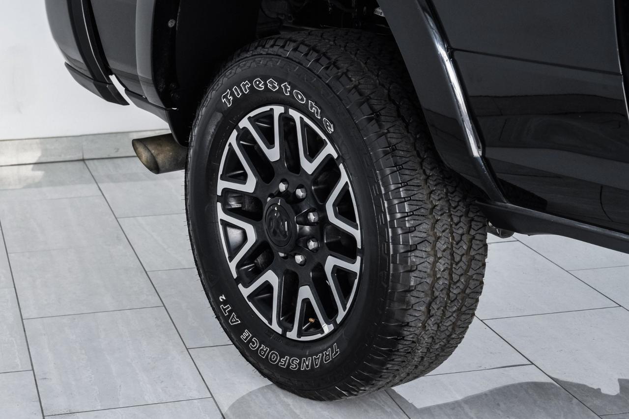 2019 Ram 3500 LARAMIE CREW CAB 4WD 6.7L DIESEL BLIND SPOT NAVIGATION SUNROOF LEATHER SEATS Carrollton TX