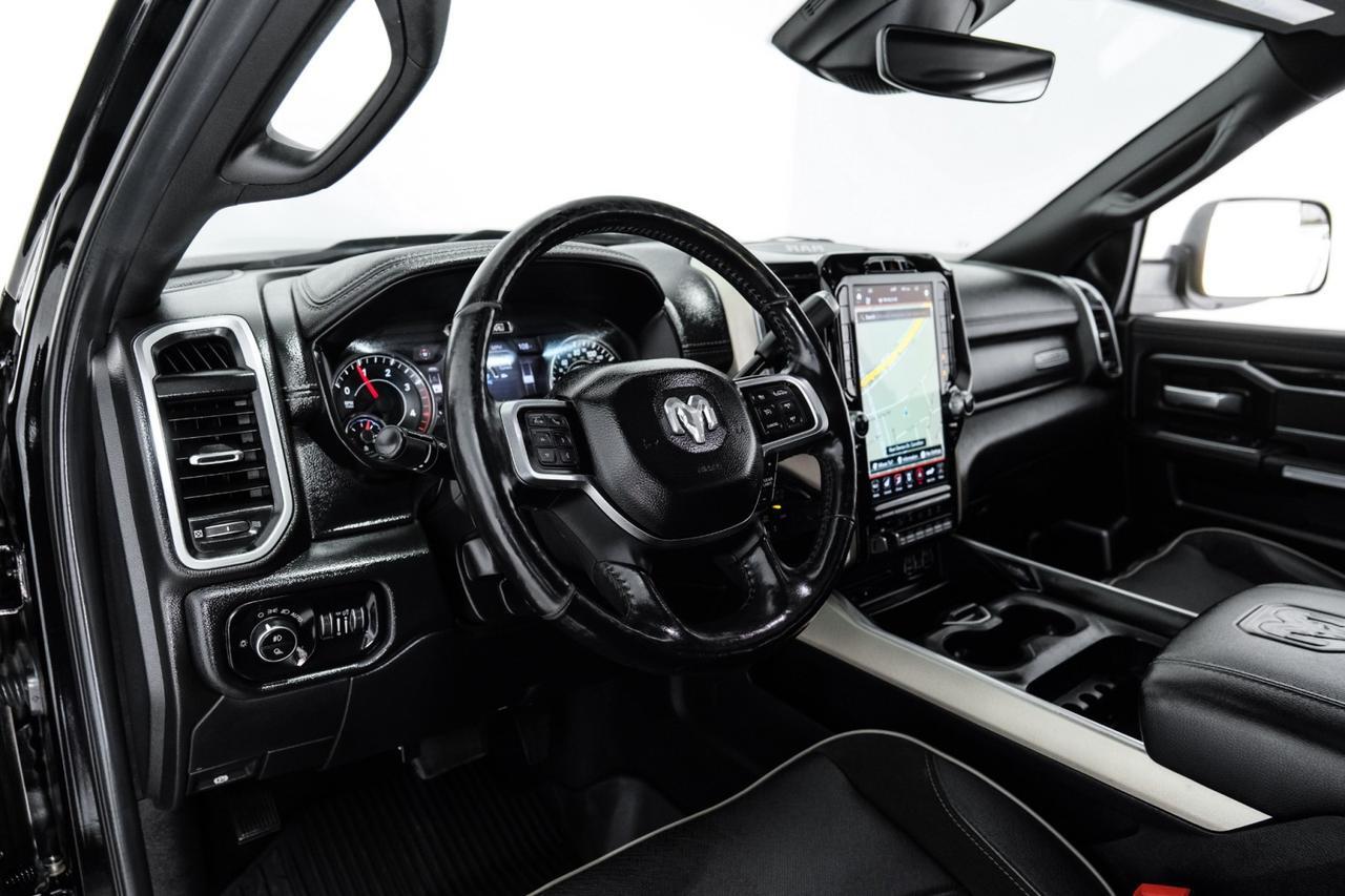 2019 Ram 3500 LARAMIE CREW CAB 4WD 6.7L DIESEL BLIND SPOT NAVIGATION SUNROOF LEATHER SEATS Carrollton TX