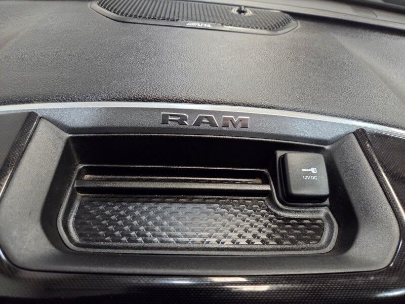 2019 Ram 3500 Laramie 4wd Dually 6.7L Diesel GPS Camera Gooseneck Toyo Tires FREE WARRANTY Arlington TX