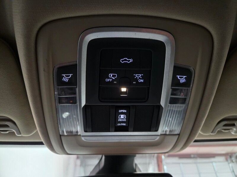 2019 Ram 3500 Laramie 4wd Dually 6.7L Diesel GPS Camera Gooseneck Toyo Tires FREE WARRANTY Arlington TX