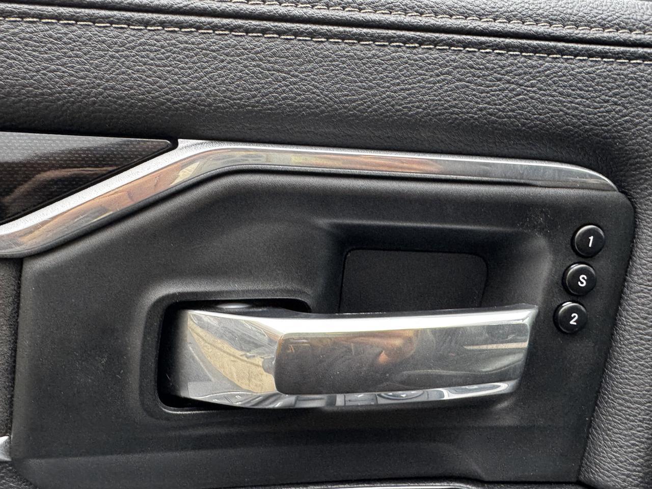 2019 Ram 3500 Laramie Crew Cab 4x4 | Cummins Diesel | Chrome | Heated Seats | Backup Camera Redwater AB