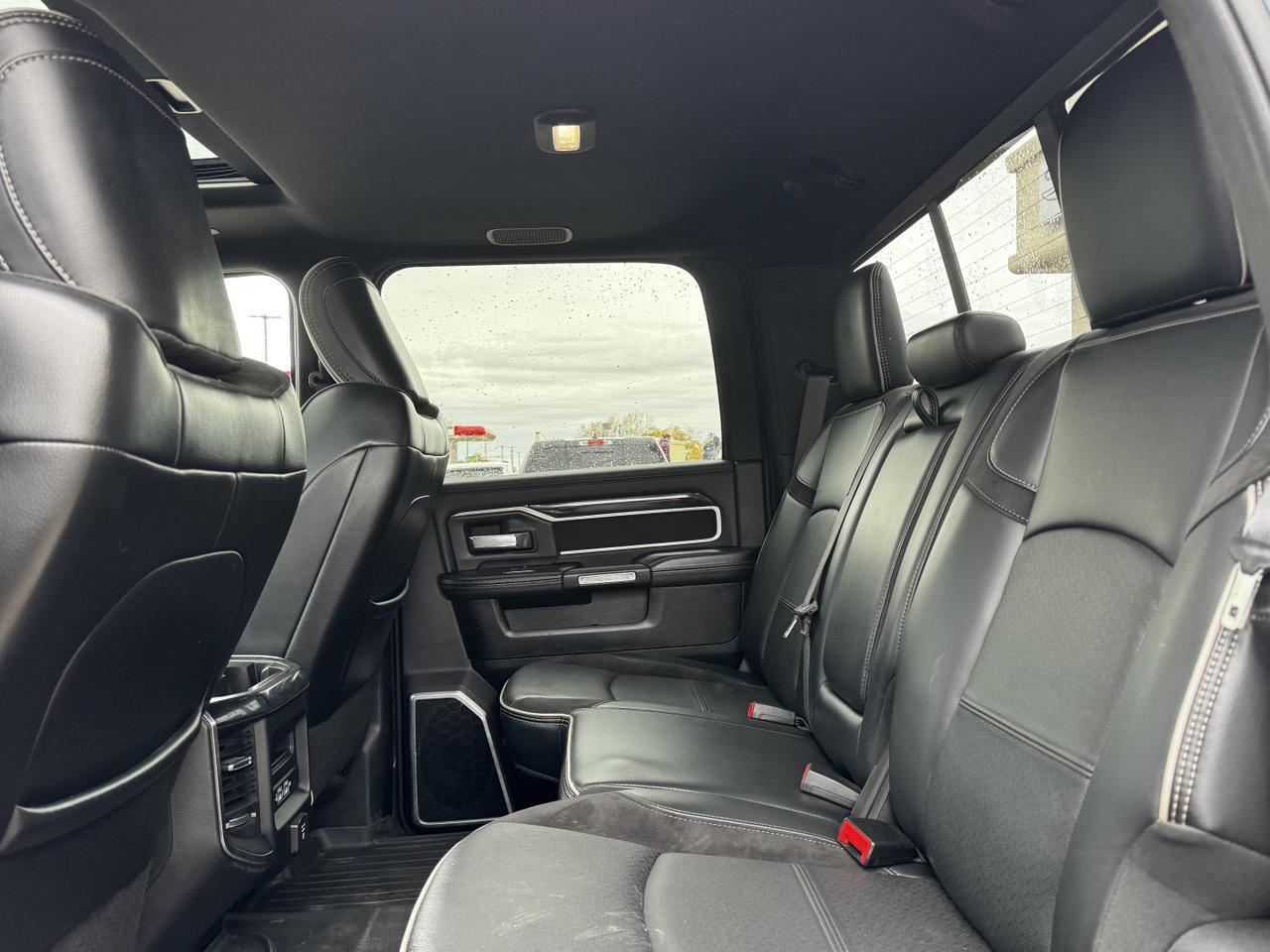 2019 Ram 3500 Laramie Crew Cab 4x4 | Cummins Diesel | Chrome | Heated Seats | Backup Camera Redwater AB
