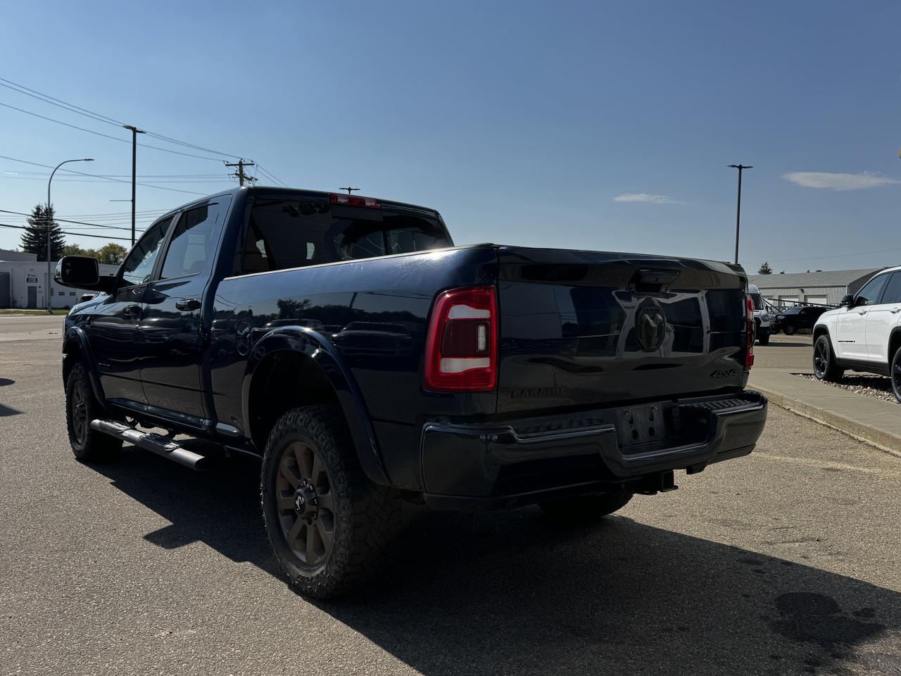 2019 Ram 3500 Laramie Crew Cab 4x4 | Cummins Diesel | Chrome | Heated Seats | Backup Camera Redwater AB