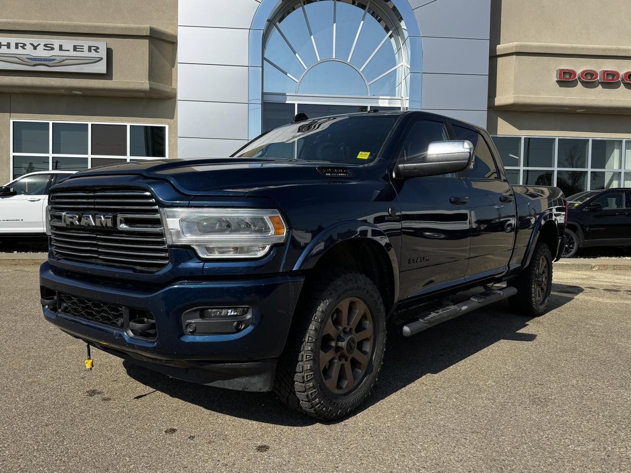 2019 Ram 3500 Laramie Crew Cab 4x4 | Cummins Diesel | Chrome | Heated Seats | Backup Camera Redwater AB