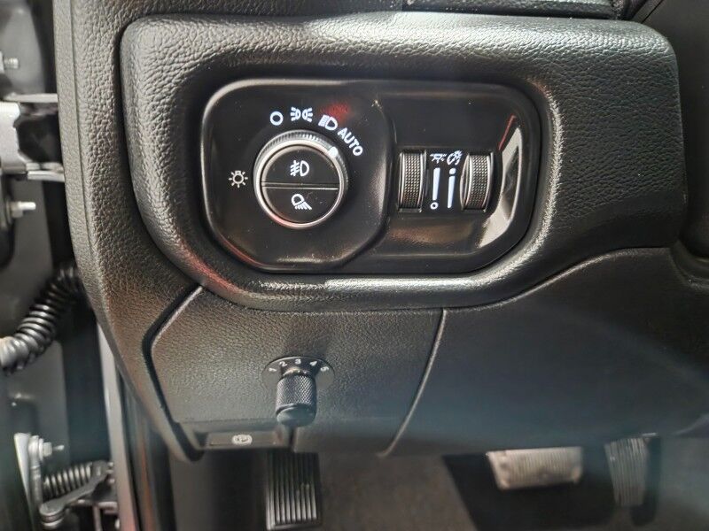 2019 Ram 3500 Laramie Dually 6.7L Diesel AISIN Trans 12in Screen GPS Camera FREE WARRANTY Arlington TX