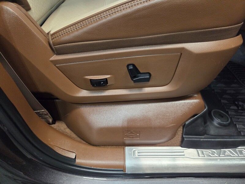 2019 Ram 3500 Laramie Long Bed 6.7L Diesel 12in GPS Camera Sunroof NEW 35in Tires Arlington TX