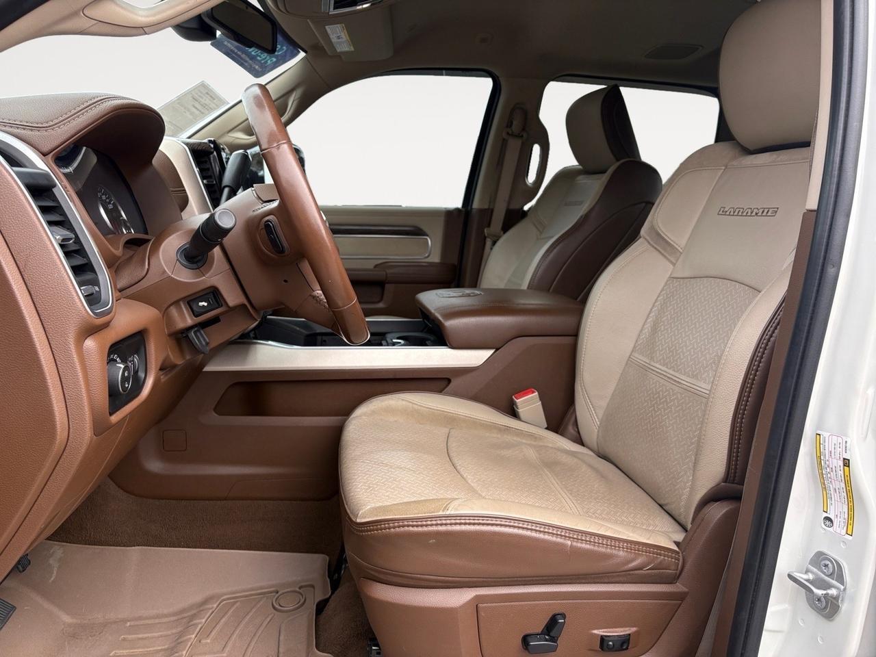 2019 Ram 3500 Laramie, POWER RUNNING BOARDS, BLIND SPOT ALERT, PUSH BUTTON START, HEATED & COOLING SEATS, APPLE CARPLAY/ANDROID AUTO, REMOTE RELEASE TAILGATE, LOW MILES, ONLY 1 OWNER, GO BIG IN THIS 3500!