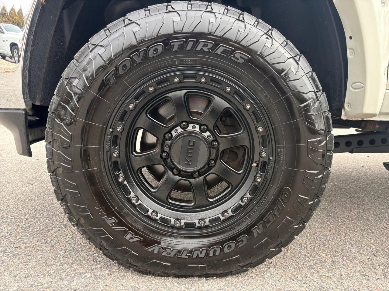 2019 Ram 3500 Laramie, POWER RUNNING BOARDS, BLIND SPOT ALERT, PUSH BUTTON START, HEATED & COOLING SEATS, APPLE CARPLAY/ANDROID AUTO, REMOTE RELEASE TAILGATE, LOW MILES, ONLY 1 OWNER, GO BIG IN THIS 3500! Virginia Beach VA