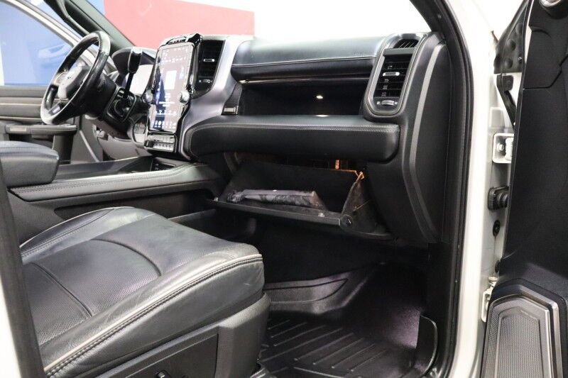 2019 Ram 3500 Limited Dually 6.7L Diesel 12in GPS Camera Gooseneck 35in Tires Arlington TX