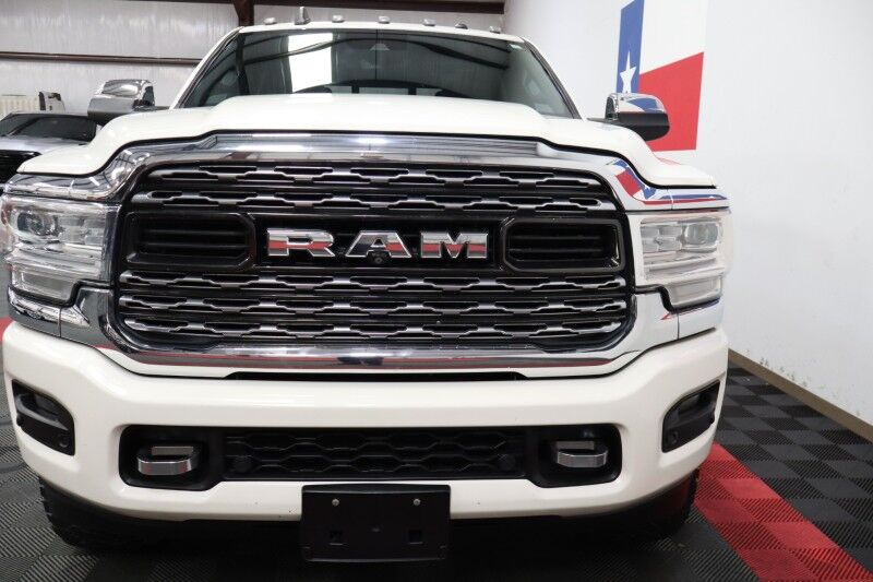 2019 Ram 3500 Limited Dually 6.7L Diesel 12in GPS Camera Gooseneck 35in Tires Arlington TX