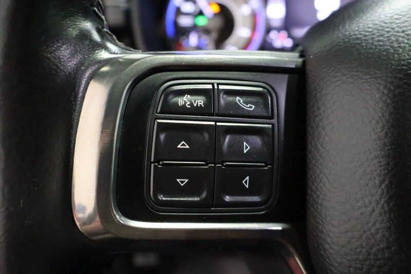 2019 Ram 3500 Limited Dually 6.7L Diesel 12in GPS Camera Gooseneck 35in Tires Arlington TX