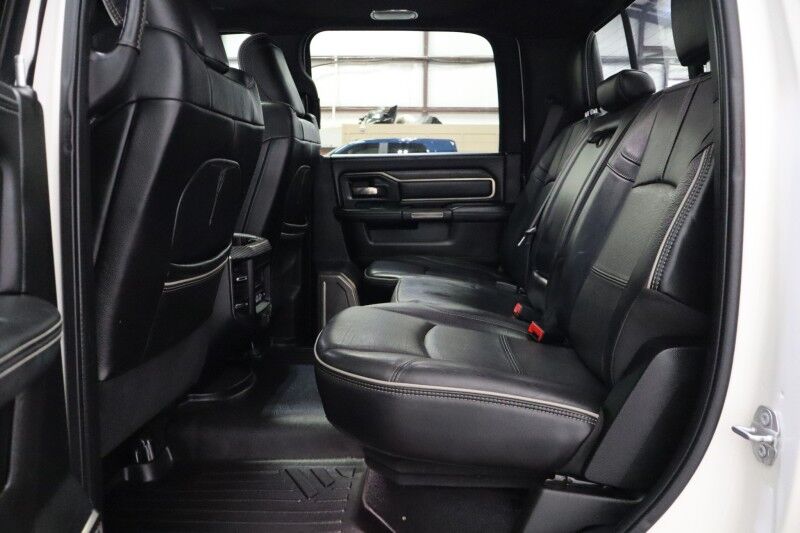 2019 Ram 3500 Limited Dually 6.7L Diesel 12in GPS Camera Gooseneck 35in Tires Arlington TX
