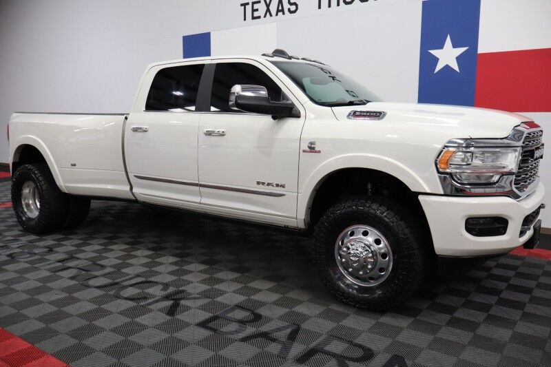2019 Ram 3500 Limited Dually 6.7L Diesel 12in GPS Camera Gooseneck 35in Tires Arlington TX