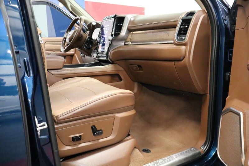 2019 Ram 3500 Longhorn Mega Cab 4WD 6.7L Diesel 35in Toyo Tires Sunroof Arlington TX