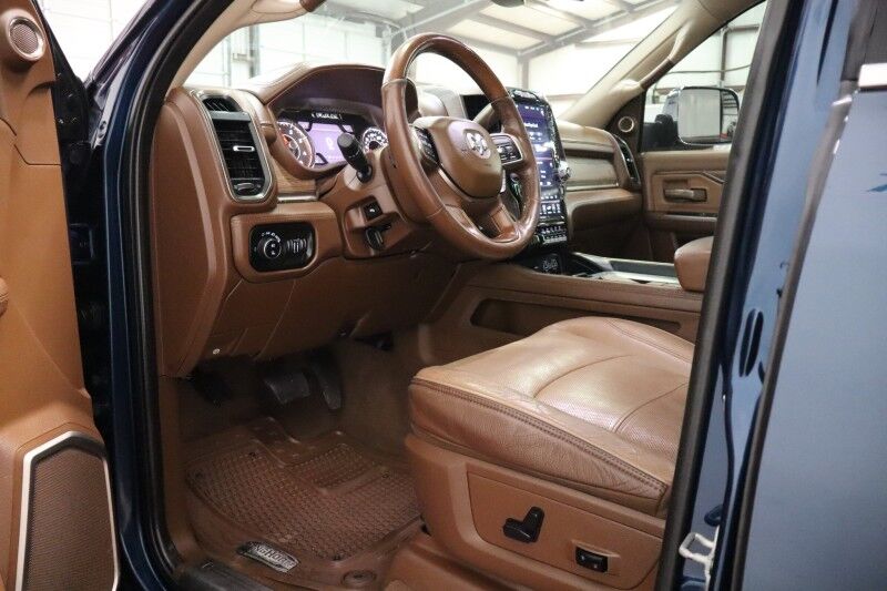2019 Ram 3500 Longhorn Mega Cab 4WD 6.7L Diesel 35in Toyo Tires Sunroof Arlington TX