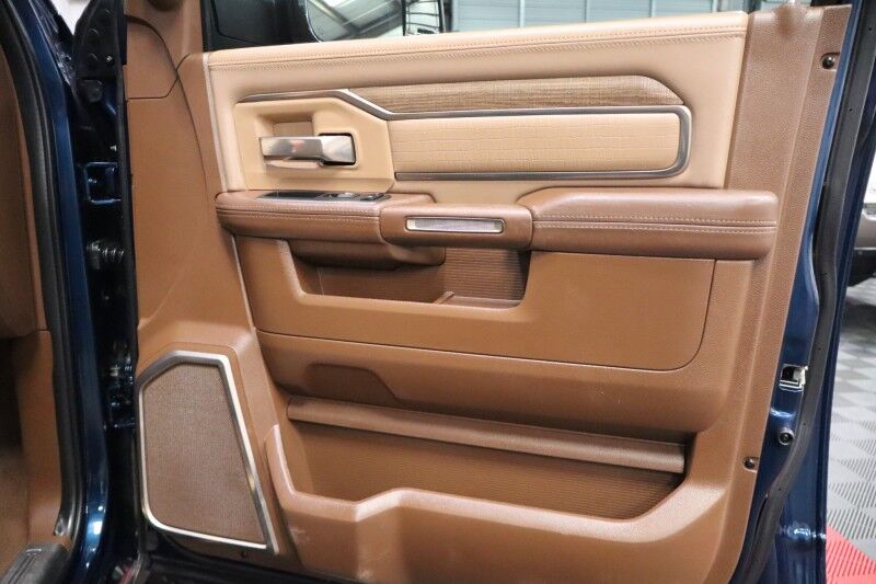 2019 Ram 3500 Longhorn Mega Cab 4WD 6.7L Diesel 35in Toyo Tires Sunroof Arlington TX