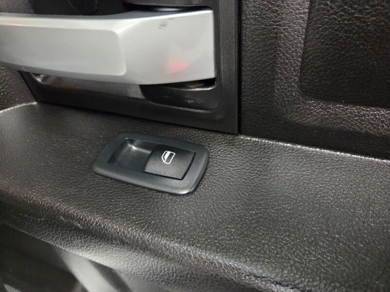 2019 Ram 5500 4WD Flatbed 6.7L Cummins Diesel Dually AISIN Transmission FREE WARRANTY Arlington TX