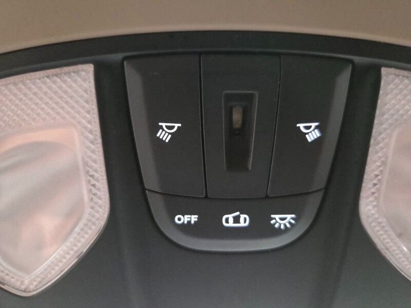 2019 Ram 5500 4WD Flatbed 6.7L Cummins Diesel Dually AISIN Transmission FREE WARRANTY Arlington TX