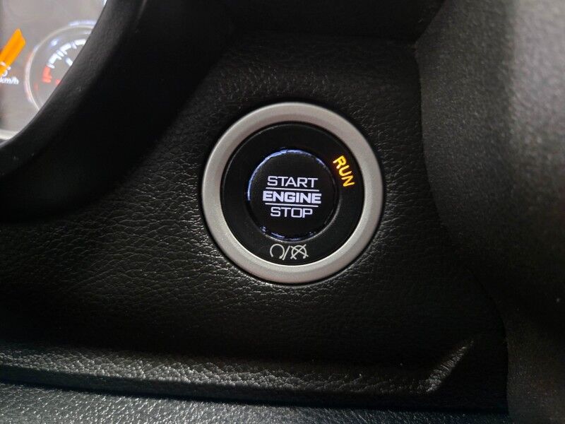2019 Ram 5500 4WD Flatbed 6.7L Cummins Diesel Dually AISIN Transmission FREE WARRANTY Arlington TX