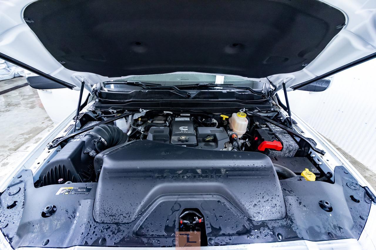 2019 Ram 5500 4x4 Crew Cab Laramie Diesel AISIN Cab & Chassis Red Deer AB