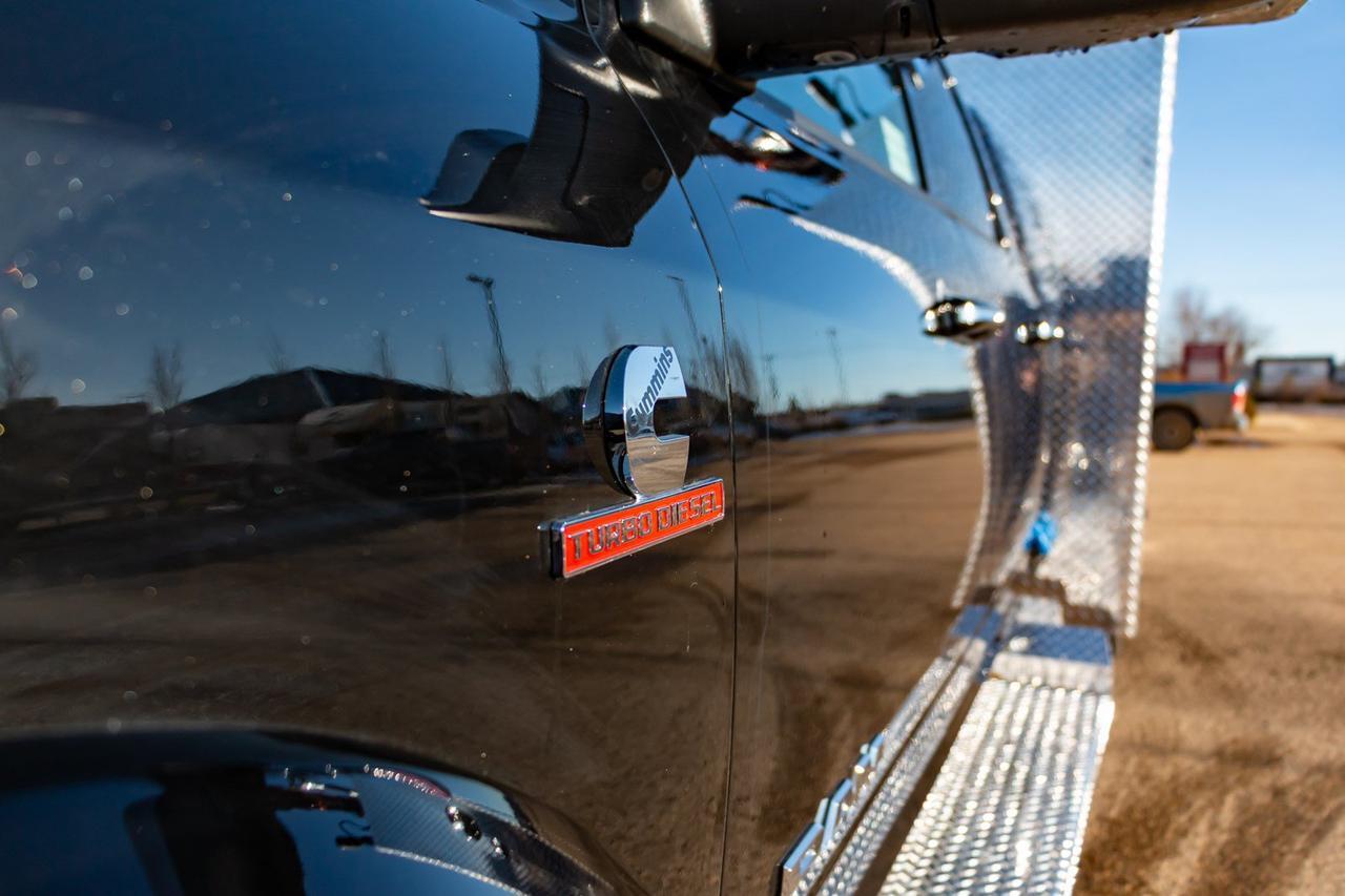 2019 Ram 5500 4x4 Crew Cab Laramie Mechanic's Crane VMAC Red Deer AB