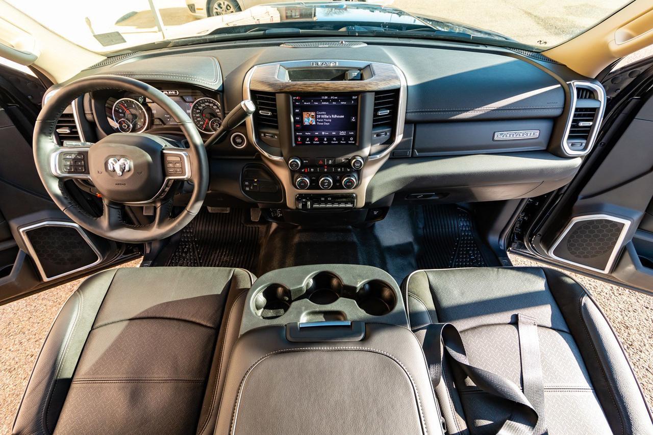 2019 Ram 5500 4x4 Crew Cab Laramie Mechanic&apos;s Crane VMAC Red Deer AB