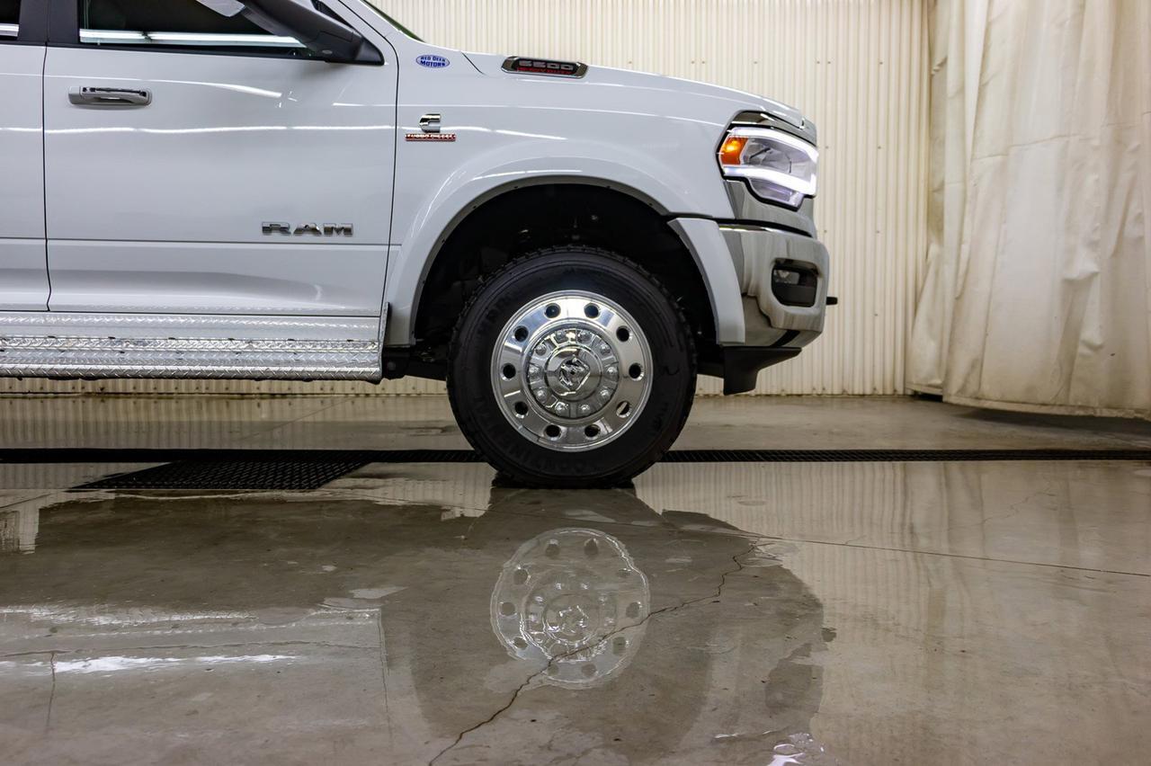 2019 Ram 5500 4x4 Crew Cab Laramie Picker AISIN Red Deer AB