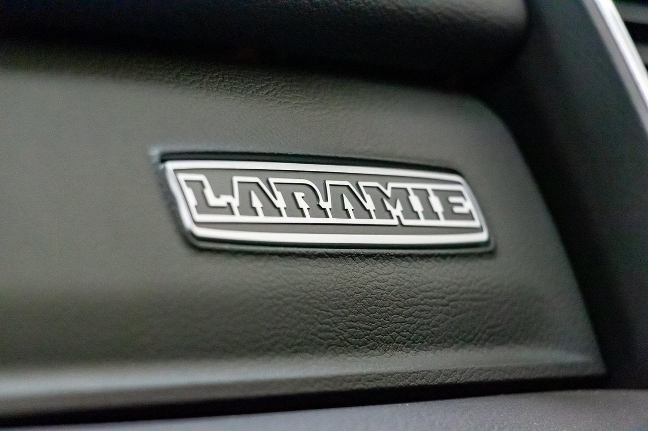 2019 Ram 5500 4x4 Crew Cab Laramie Picker AISIN Red Deer AB
